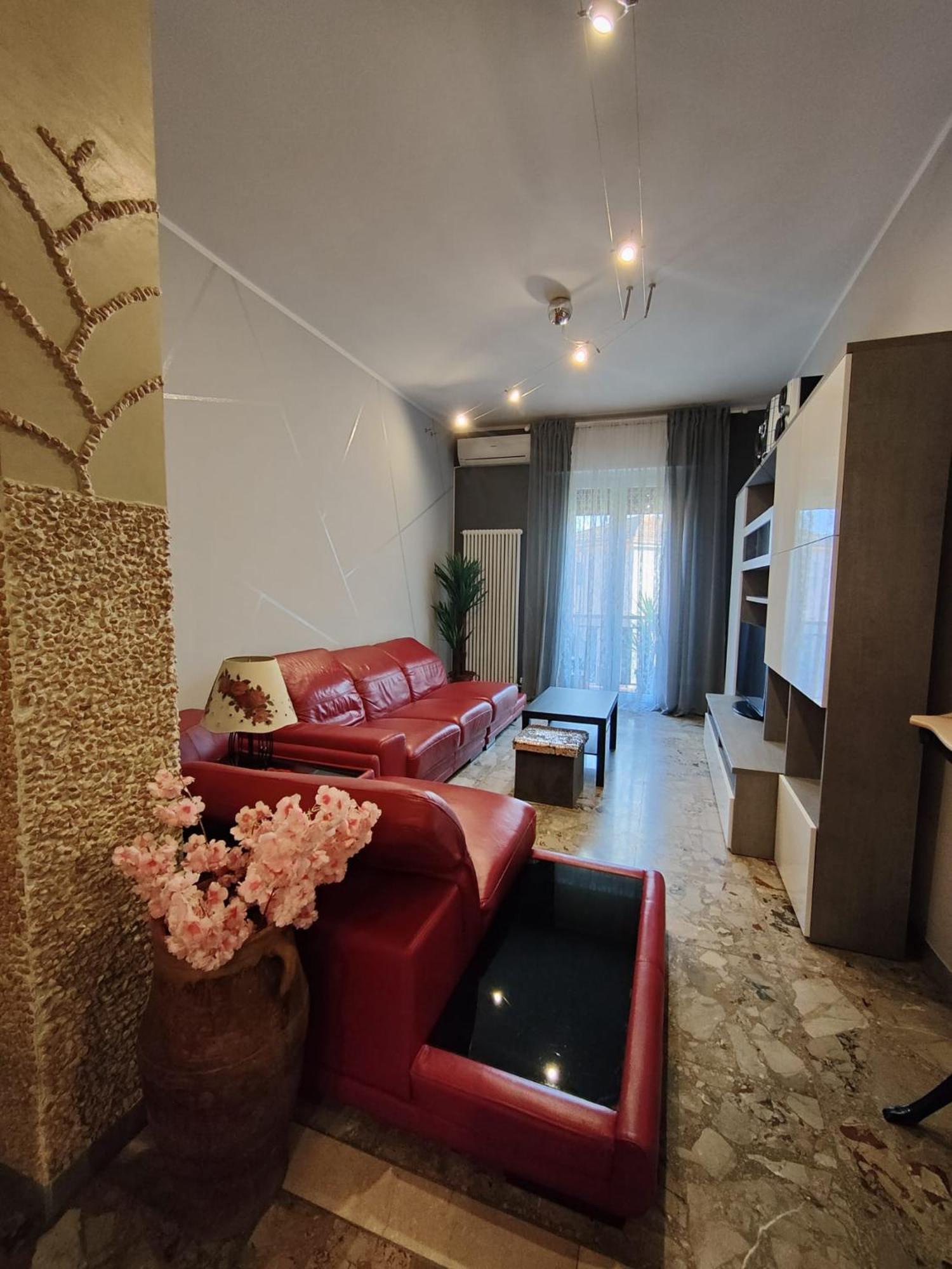 Elegante Appartamento 90 Mq Zona Corticella Fiera ボローニャ エクステリア 写真