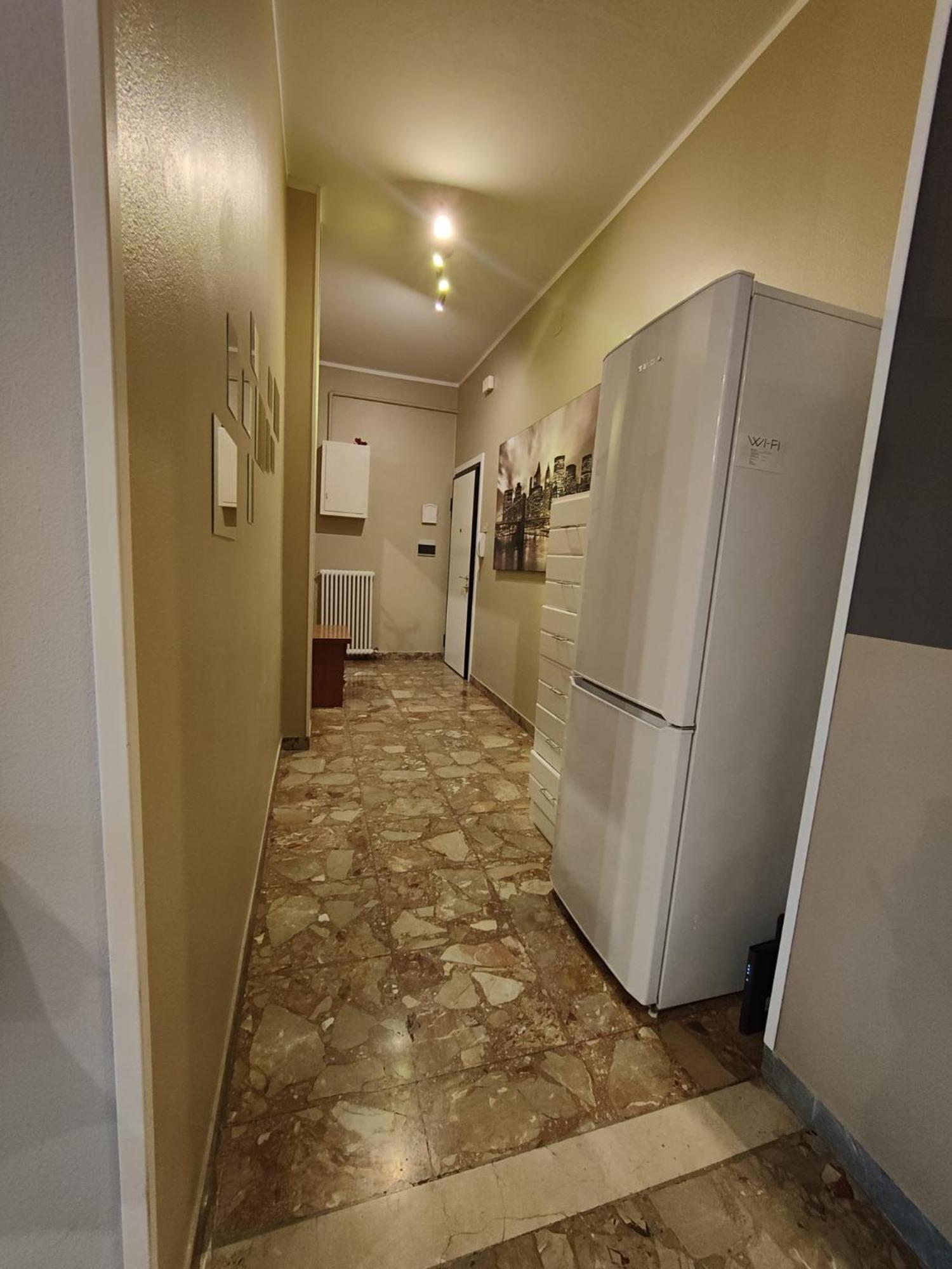 Elegante Appartamento 90 Mq Zona Corticella Fiera ボローニャ エクステリア 写真